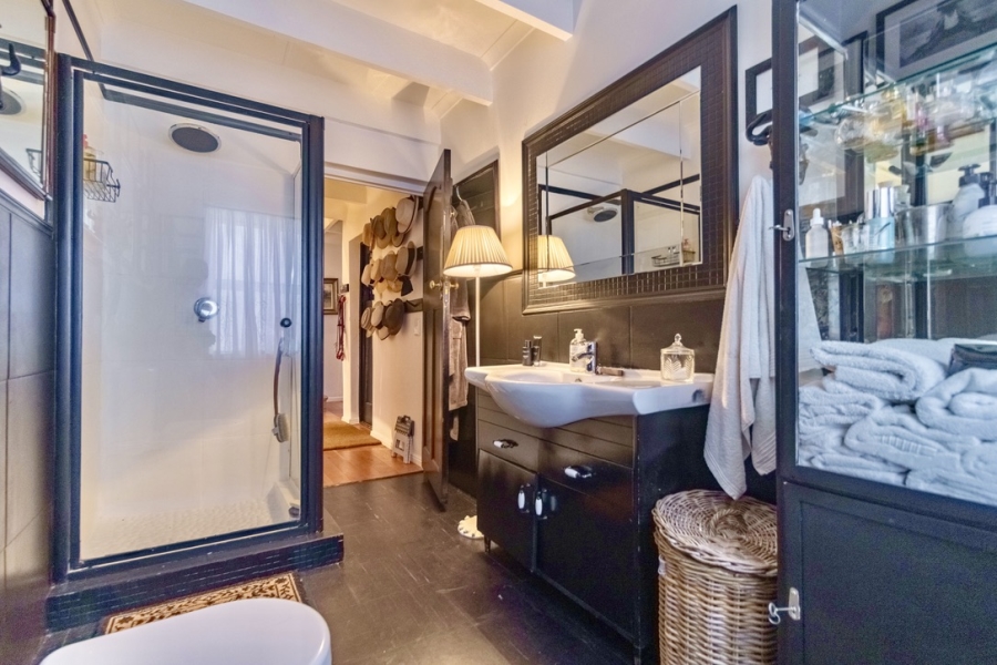 5 Bedroom Property for Sale in Grotto Bay Western Cape